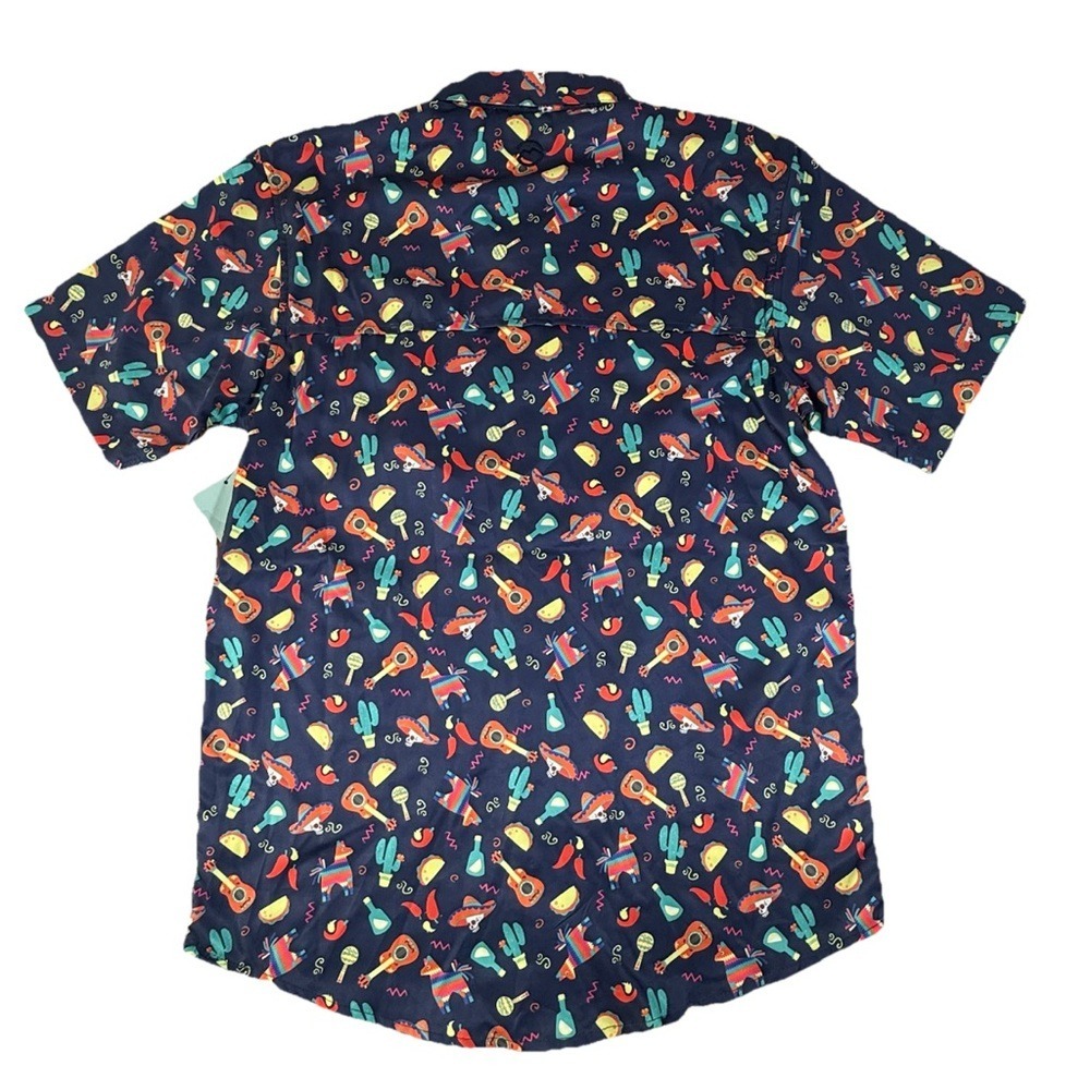 Magellan Fishing Shirt.‎ Moisture Wicking button down. Short sleeve (NWT)